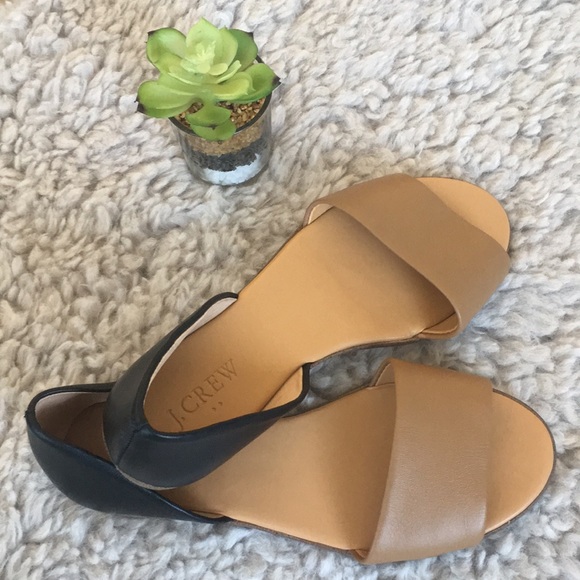 J. Crew Shoes - Jcrew tan and black flats